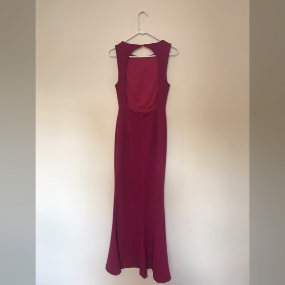 Dress - Picture 5 of 6